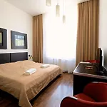 Grand Hotel