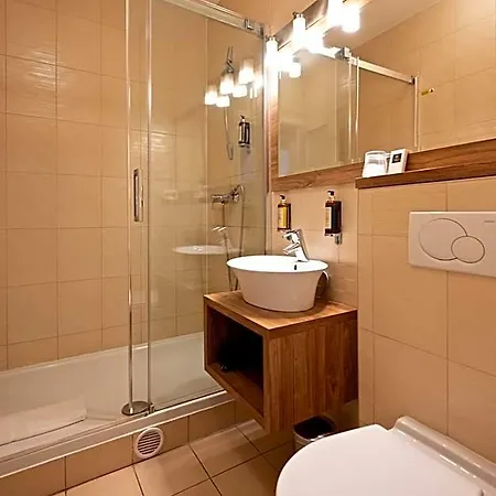 Отель Grand