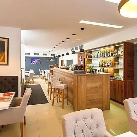 Grand 4* Trencin