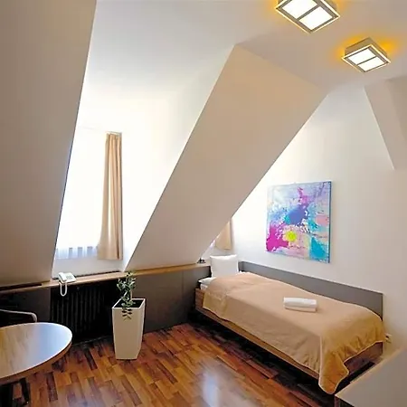 Grand 4* Trencin
